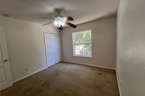 Villa ou maison à louer à Apopka, Floride: 4 chambres, 210.61 m2 № 2356248 - photo 23