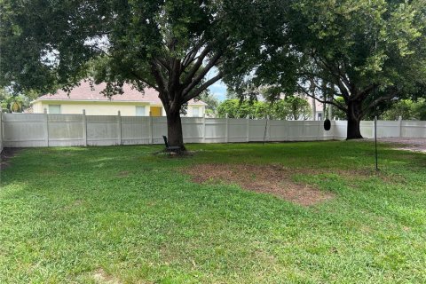 Villa ou maison à louer à Apopka, Floride: 4 chambres, 210.61 m2 № 2356248 - photo 30