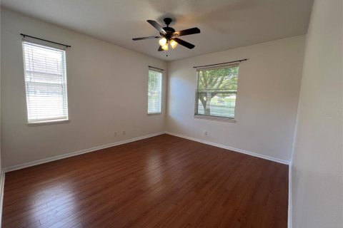 Villa ou maison à louer à Apopka, Floride: 4 chambres, 210.61 m2 № 2356248 - photo 13