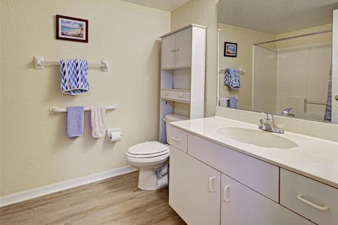 Condo in North Port, Florida, 2 bedrooms  № 1780478 - photo 29