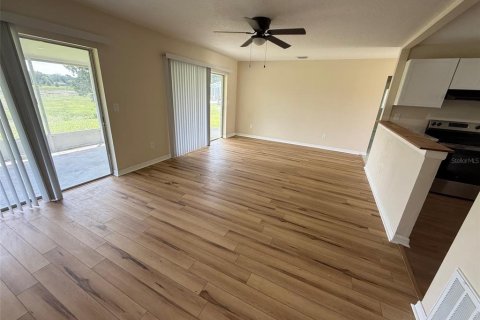 Casa en venta en Spring Hill, Florida, 3 dormitorios, 114.27 m2 № 1857934 - foto 3