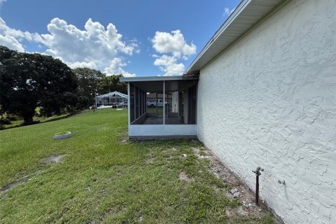 Casa en venta en Spring Hill, Florida, 3 dormitorios, 114.27 m2 № 1857934 - foto 15