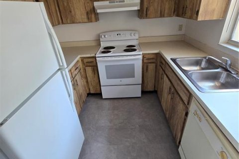 Casa en alquiler en Palm Harbor, Florida, 2 dormitorios, 106.37 m2 № 1902314 - foto 4