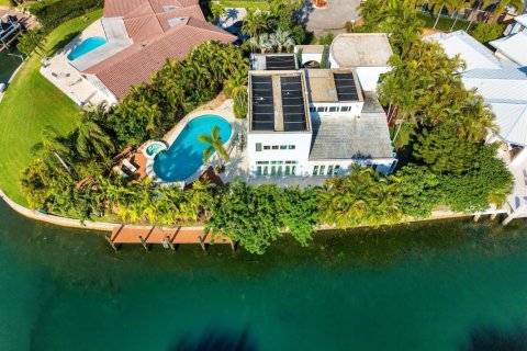 Casa en Boca Raton, Florida 4 dormitorios, 370.96 m2 № 2243948