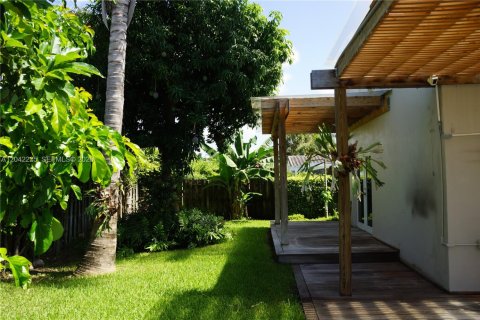 Villa ou maison à vendre à Boca Raton, Floride: 3 chambres, 177.72 m2 № 2262898 - photo 29