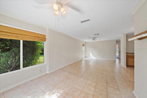 Villa ou maison à vendre à Sarasota, Floride: 2 chambres, 121.52 m2 № 2420395 - photo 11