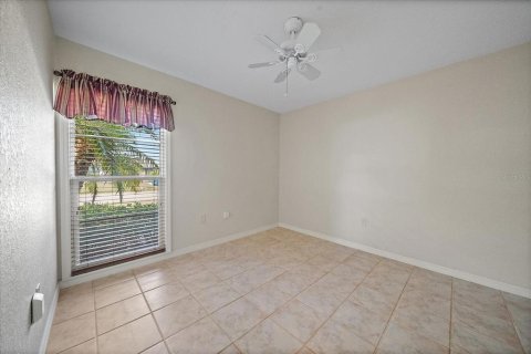Villa ou maison à vendre à Sarasota, Floride: 2 chambres, 121.52 m2 № 2420395 - photo 23
