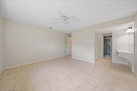 Villa ou maison à vendre à Sarasota, Floride: 2 chambres, 121.52 m2 № 2420395 - photo 20