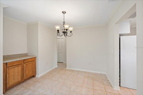 Villa ou maison à vendre à Sarasota, Floride: 2 chambres, 121.52 m2 № 2420395 - photo 16
