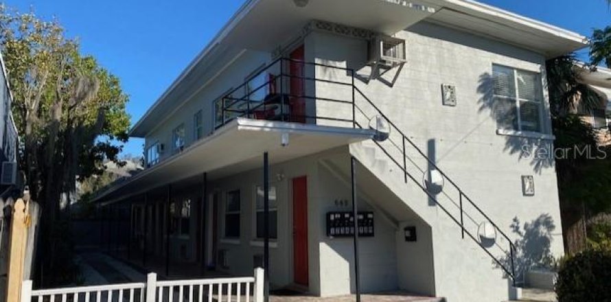 Immobilier commercial à Saint Petersburg, Floride 275.55 m2 № 2415172