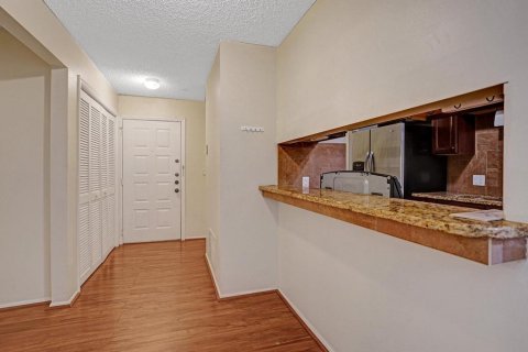 Copropriété à vendre à Boynton Beach, Floride: 2 chambres, 101.08 m2 № 2186785 - photo 4