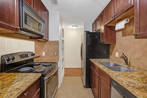 Copropriété à vendre à Boynton Beach, Floride: 2 chambres, 101.08 m2 № 2186785 - photo 18