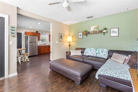 Casa en venta en Brooksville, Florida, 3 dormitorios, 89.65 m2 № 1913793 - foto 11