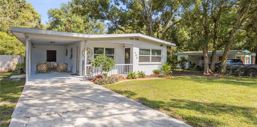 Casa en Brooksville, Florida 3 dormitorios, 89.65 m2 № 1913793