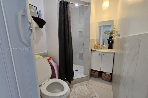 Купить виллу или дом в Майами, Флорида 3 спальни, 94.85м2, № 1697921 - фото 22