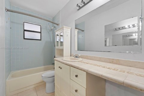 Villa ou maison à vendre à Southwest Ranches, Floride: 3 chambres, 142.7 m2 № 1995480 - photo 23