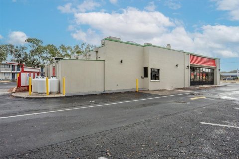 Immobilier commercial à louer à Tampa, Floride: 295.24 m2 № 2214912 - photo 23