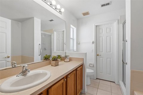 House in Poinciana, Florida 2 bedrooms, 128.86 sq.m. № 2395864 - photo 8