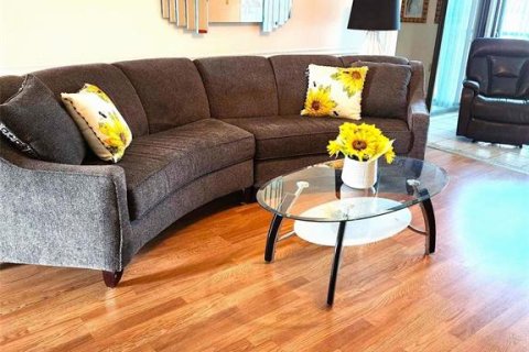 Condo in Port Charlotte, Florida, 2 bedrooms  № 1881387 - photo 17