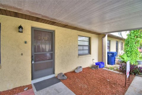 Adosado en venta en Winter Haven, Florida, 2 dormitorios, 116.31 m2 № 1817305 - foto 2