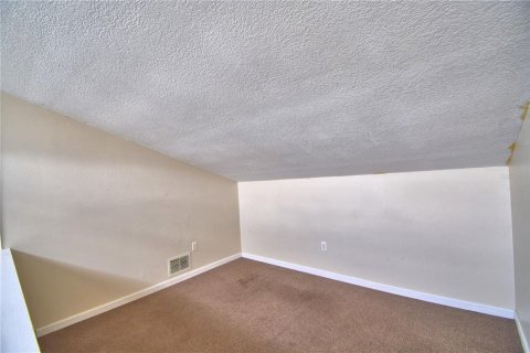 Adosado en venta en Winter Haven, Florida, 2 dormitorios, 116.31 m2 № 1817305 - foto 5