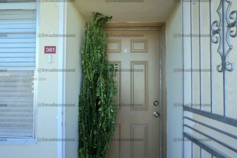 Apartment in Miami, Florida 2 bedrooms, 90.58 sq.m. № 2001547 - photo 3