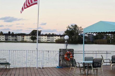 Copropriété à louer à Miami, Floride: 2 chambres, 90.58 m2 № 2001547 - photo 21