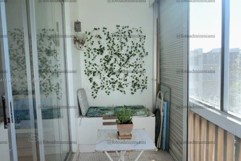 Apartment in Miami, Florida 2 bedrooms, 90.58 sq.m. № 2001547 - photo 5