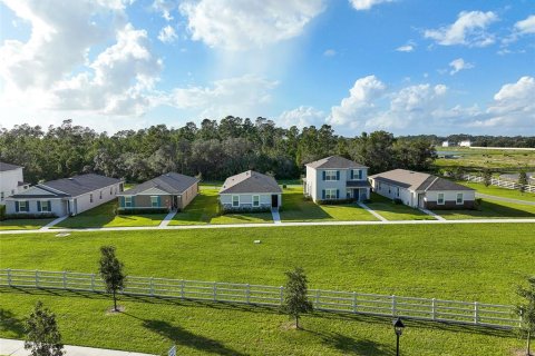 House in Saint Cloud, Florida 4 bedrooms, 159.42 sq.m. № 1435631 - photo 3