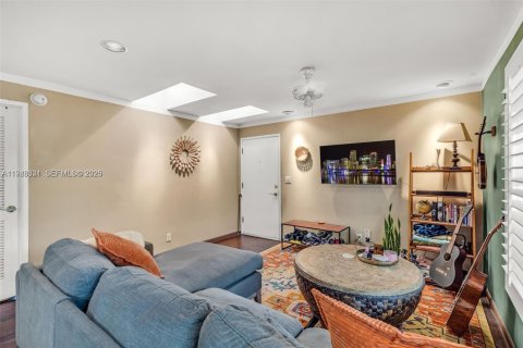 Condominio en alquiler en Pompano Beach, Florida, 2 dormitorios, 92.9 m2 № 2152978 - foto 3