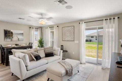 Touwnhouse à vendre à Winter Haven, Floride: 3 chambres, 149.02 m2 № 1744689 - photo 6