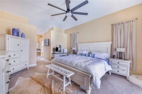 House in Winter Haven, Florida 4 bedrooms, 201.78 sq.m. № 1759928 - photo 20