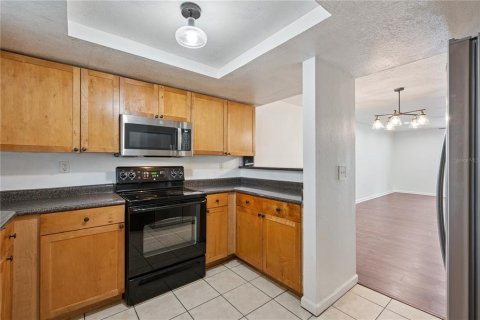 Condo in Winter Park, Florida, 2 bedrooms № 2112702 - photo 10