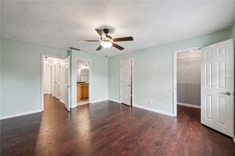 Condo in Winter Park, Florida, 2 bedrooms № 2112702 - photo 13