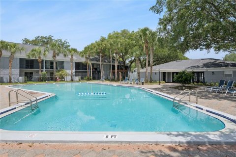 Condo in Winter Park, Florida, 2 bedrooms № 2112702 - photo 27