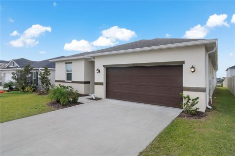 House in Davenport, Florida 4 bedrooms, 184.23 sq.m. № 1915833 - photo 19