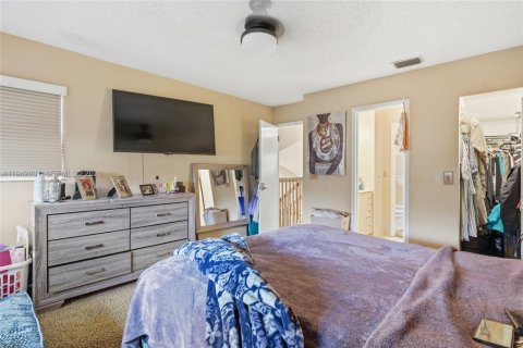 Купить таунхаус в Тамарак, Флорида 3 спальни, 121.79м2, № 2008902 - фото 21