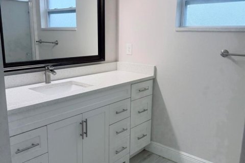 Villa ou maison à louer à Port St. Lucie, Floride: 3 chambres, 154.68 m2 № 2386957 - photo 29