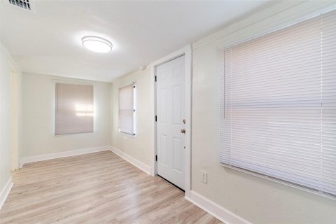 Villa ou maison à vendre à Saint Petersburg, Floride: 2 chambres, 68.84 m2 № 1551920 - photo 5