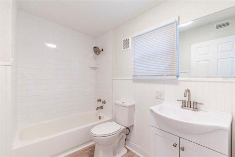 Villa ou maison à vendre à Saint Petersburg, Floride: 2 chambres, 68.84 m2 № 1551920 - photo 17