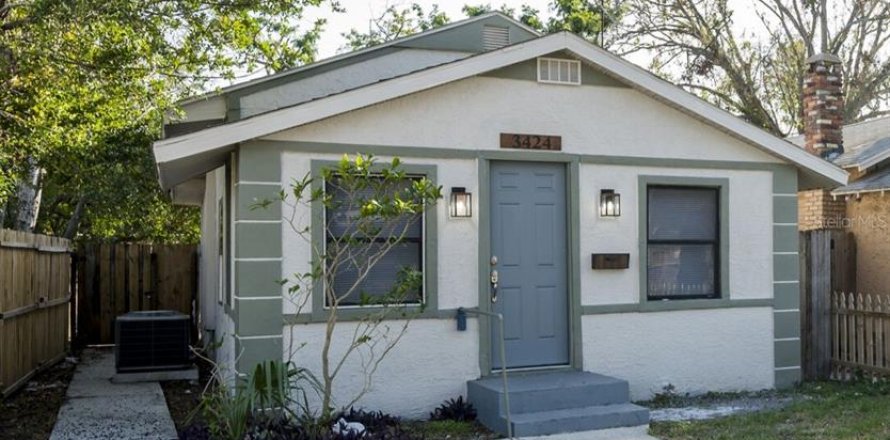 Villa ou maison à Saint Petersburg, Floride 2 chambres, 68.84 m2 № 1551920