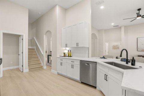 Villa ou maison à vendre à Ocoee, Floride: 5 chambres, 307.13 m2 № 2437249 - photo 16