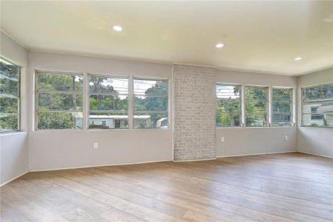 House in Zephyrhills, Florida 2 bedrooms, 62.62 sq.m. № 2258801 - photo 12