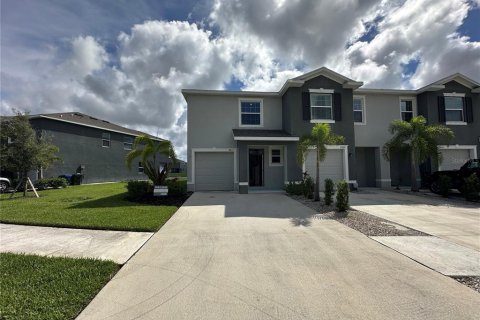 Adosado en alquiler en Sarasota, Florida, 3 dormitorios, 168.99 m2 № 1875904 - foto 1