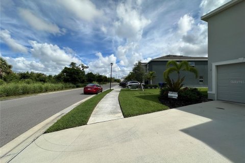 Adosado en alquiler en Sarasota, Florida, 3 dormitorios, 168.99 m2 № 1875904 - foto 3