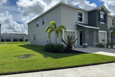 Adosado en alquiler en Sarasota, Florida, 3 dormitorios, 168.99 m2 № 1875904 - foto 2