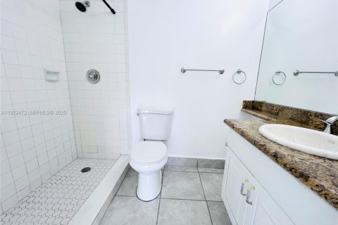 Touwnhouse à louer à Homestead, Floride: 3 chambres, 111.48 m2 № 1977140 - photo 7