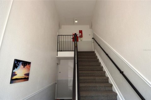 Copropriété à louer à Saint Petersburg, Floride: 1 chambre, 60.01 m2 № 2156001 - photo 5