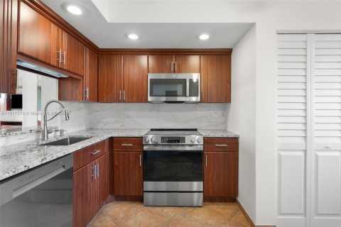 Condominio en venta en Margate, Florida, 2 dormitorios, 92.9 m2 № 1969433 - foto 5