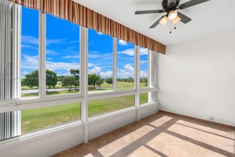 Condominio en venta en Margate, Florida, 2 dormitorios, 92.9 m2 № 1969433 - foto 13